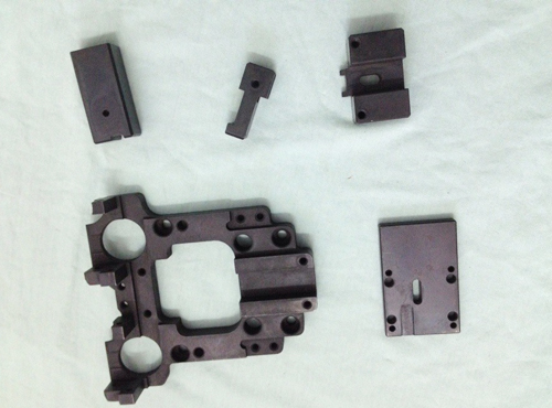 材質(zhì)：S45C 滲氮處理